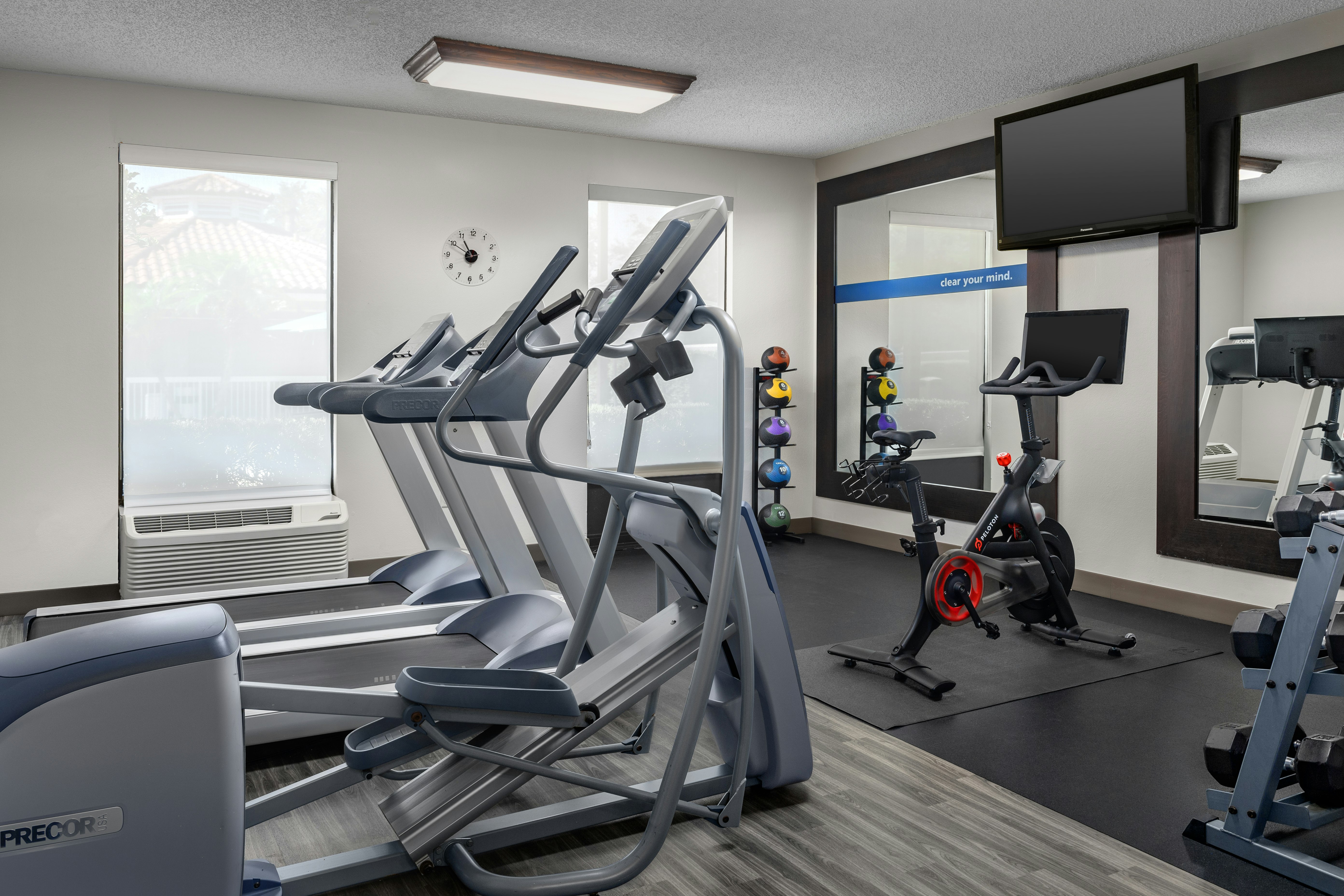 Hampton Inn And Suites Lake Mary At Colonial Townpark 5/13