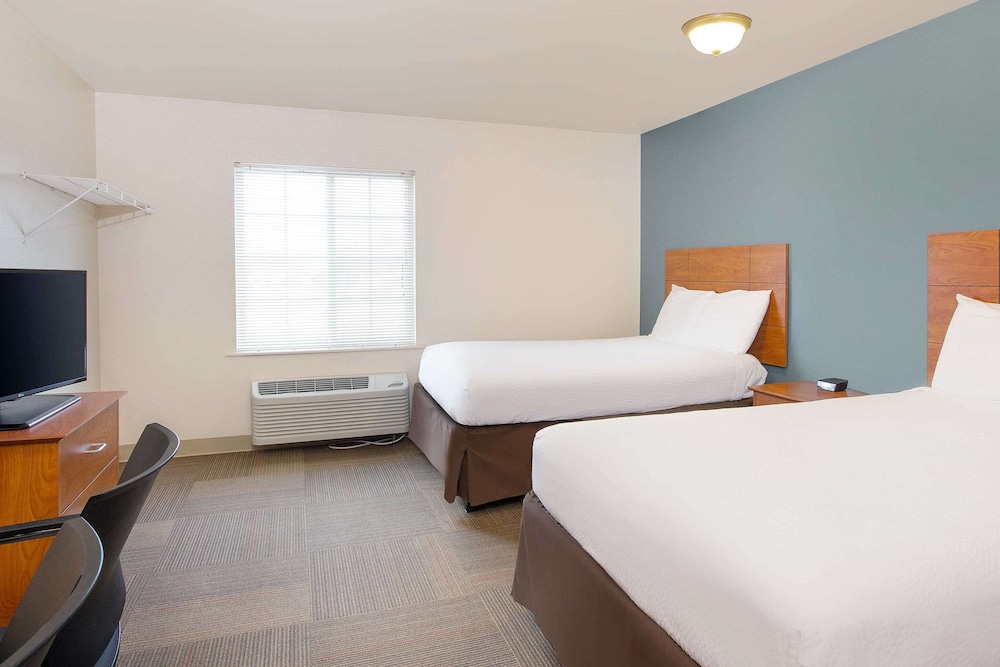 WoodSpring Suites Fort Worth Fossil Creek 18/58