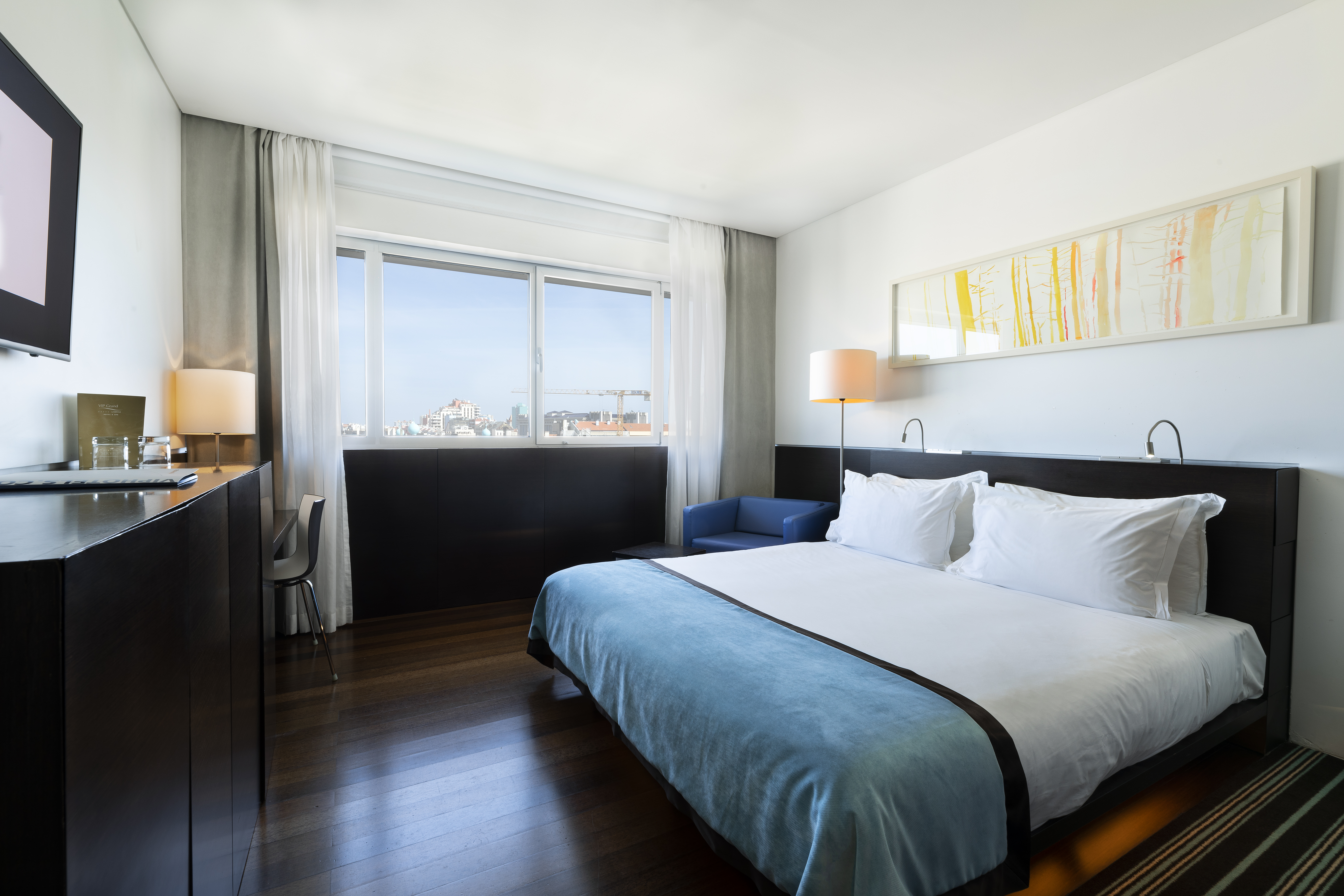 Standard, Double or Twin Bed