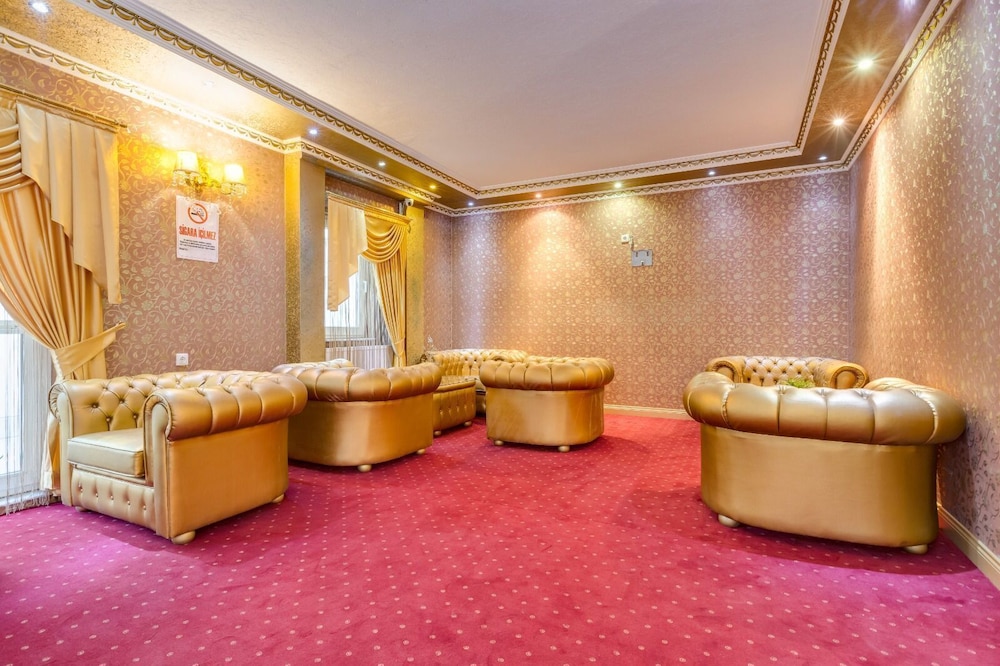 Twins Hotel 21/29
