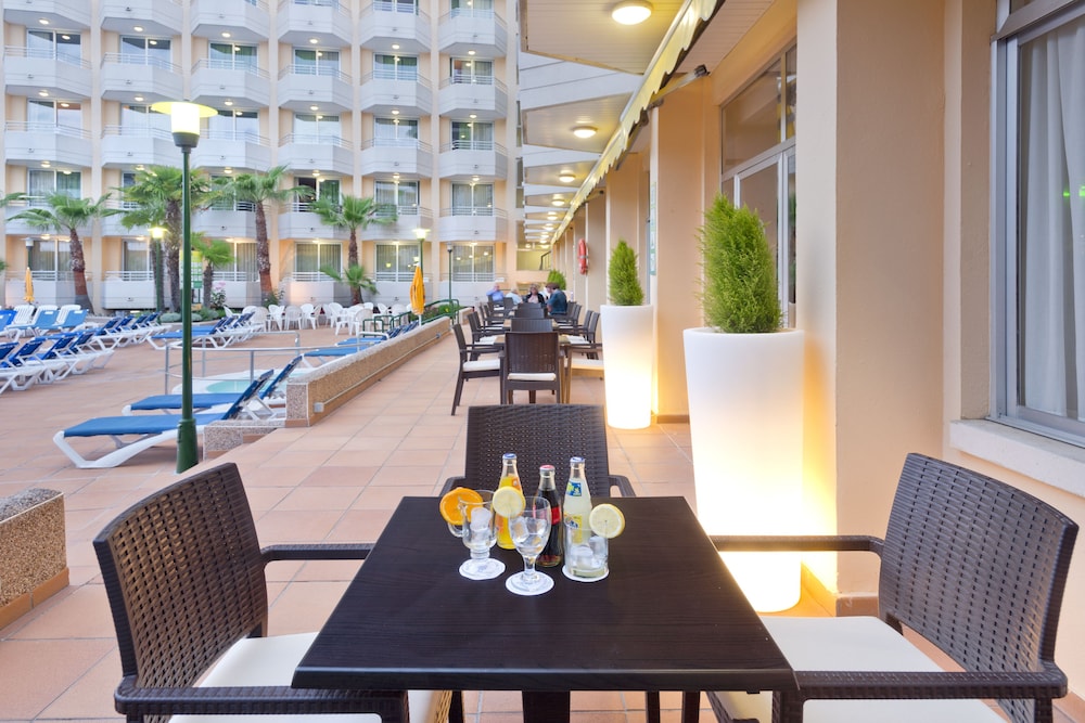 GHT Oasis Tossa & Spa 58/71
