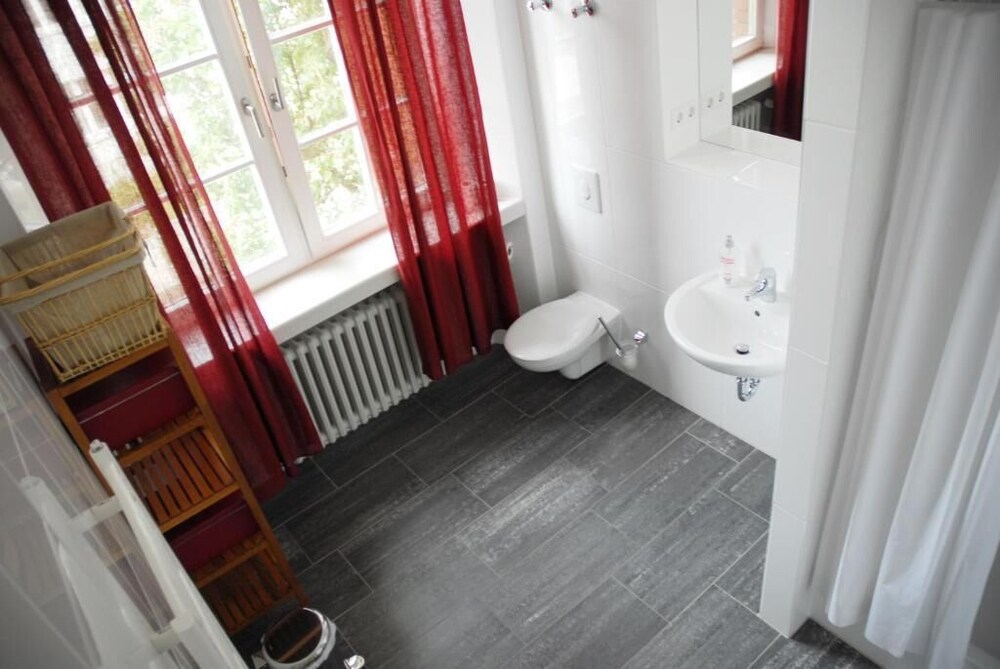 GLS Studio Hotel Berlin 32/33