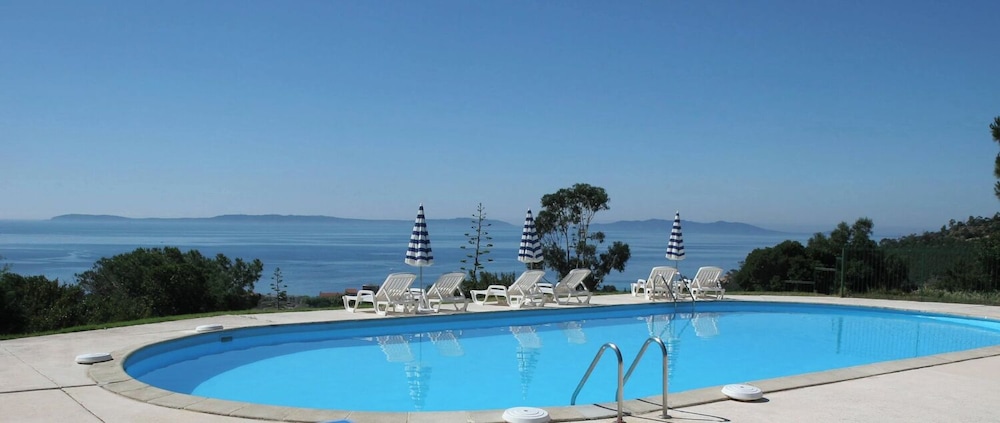 Azur Hotel 43/63