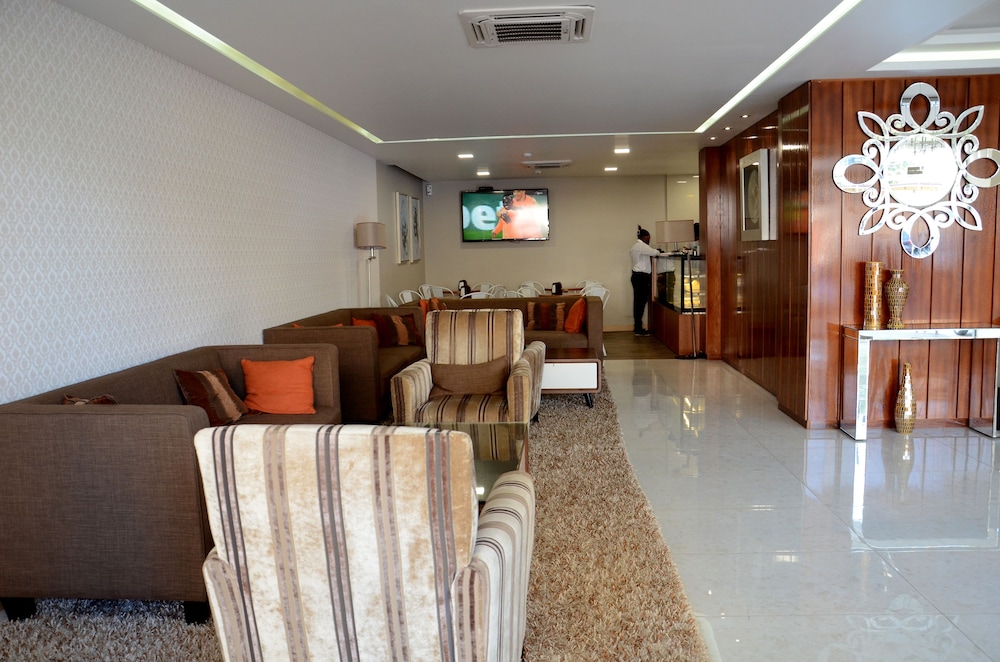 Blu Sky Hotel 16/25