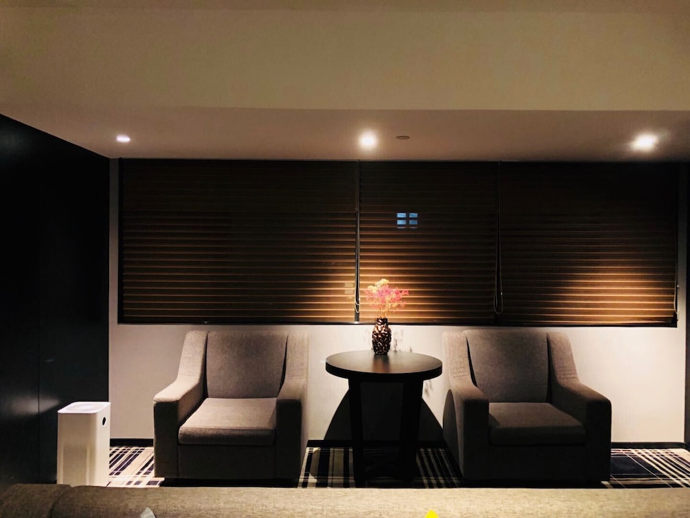 Likto Hotel 42/64