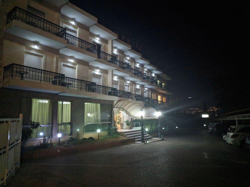Hotel Anesi 1/24
