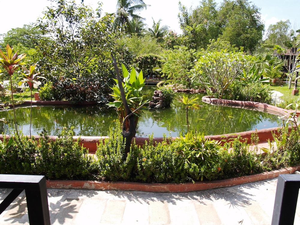 Cowboy Farm Resort Pattaya 30/39