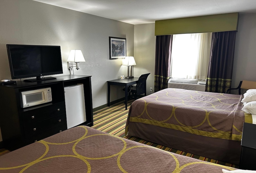 Room, 2 Queen Beds