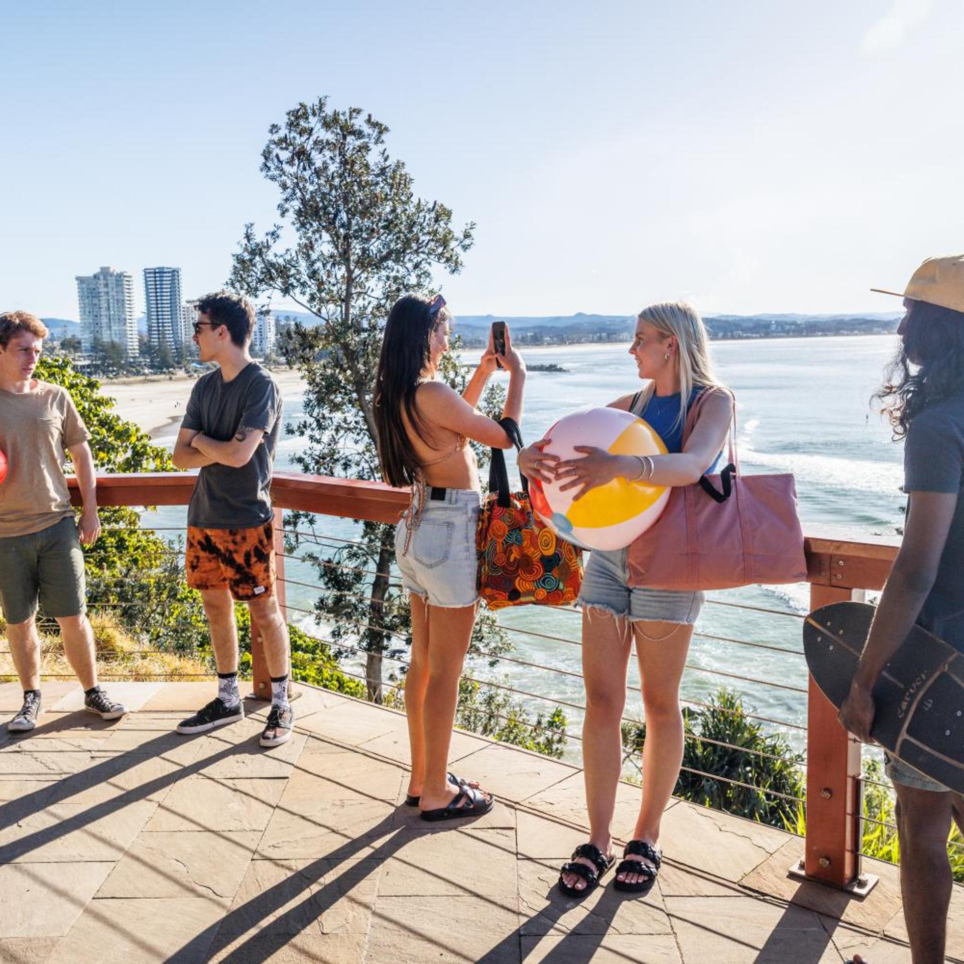 YHA Coolangatta Gold Coast 40/44