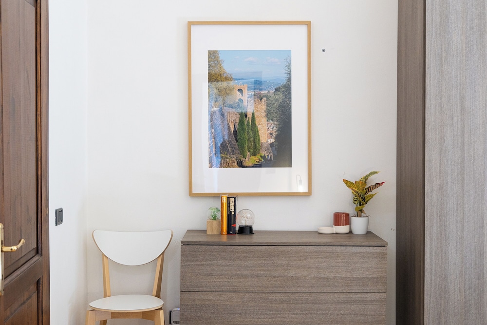 Rental In Rome Rosselli Palace Deluxe 4 Apartment 3/49