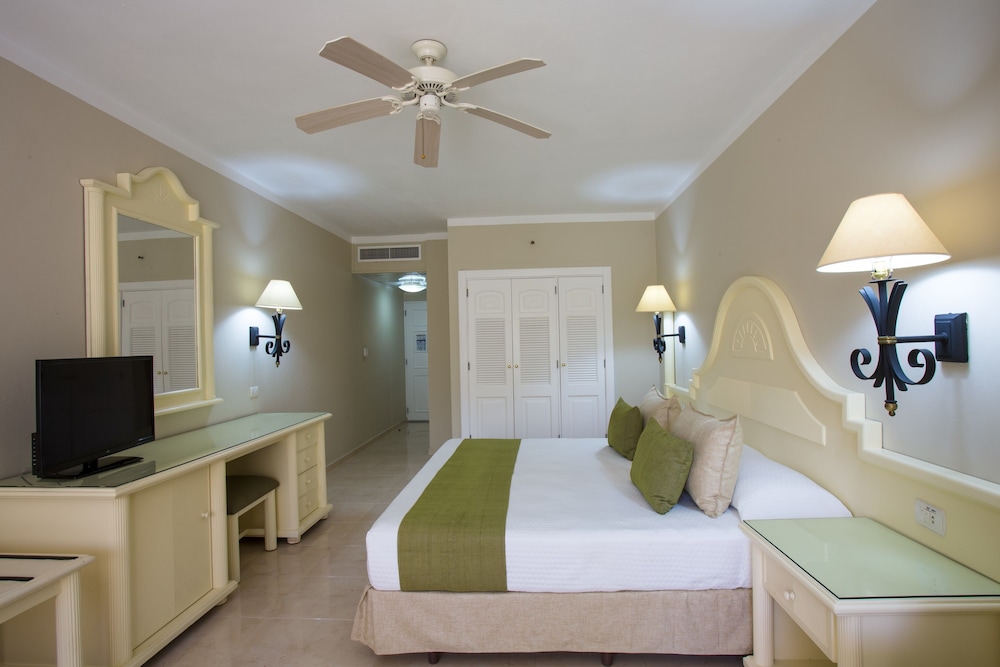 Bahia Principe Explore La Romana - All Inclusive 13/46
