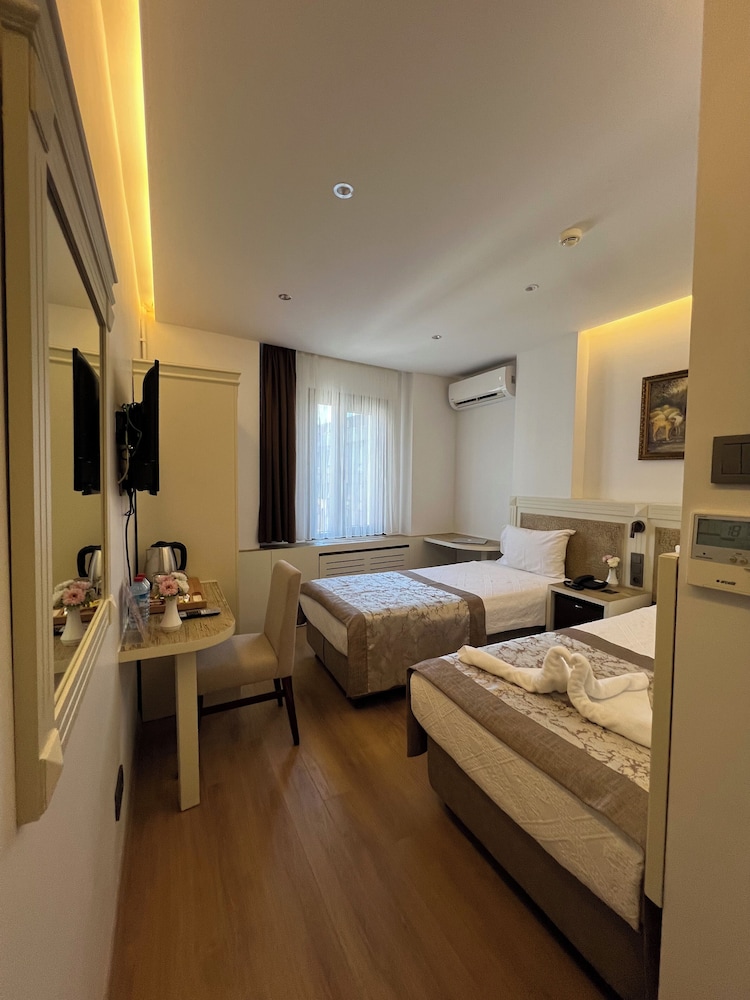 Gul Hotel 26/46