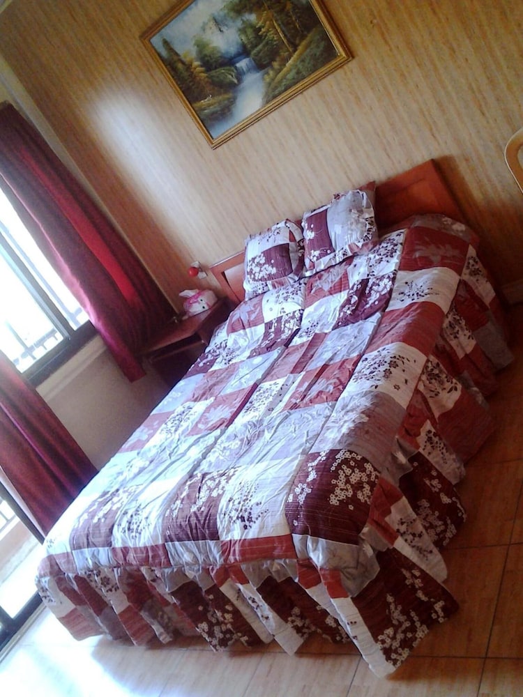 Regis Hotel 17/31