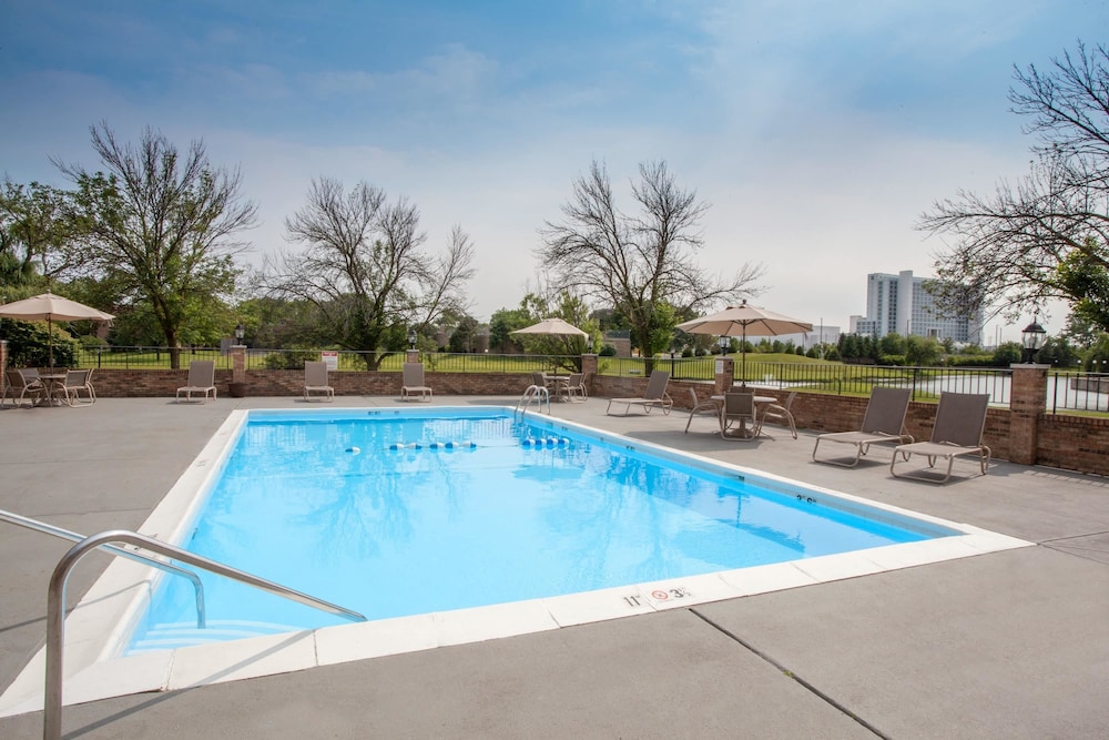 Wyndham Garden Schaumburg Chicago Northwest 1/27