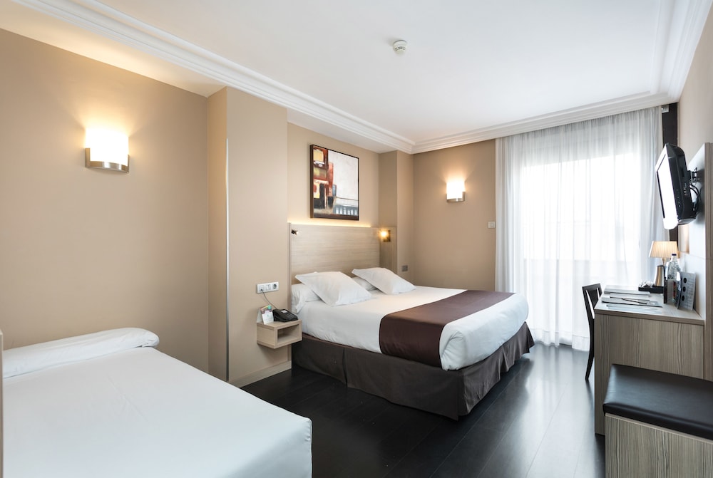 Hotel SERHS Rivoli Rambla 26/66