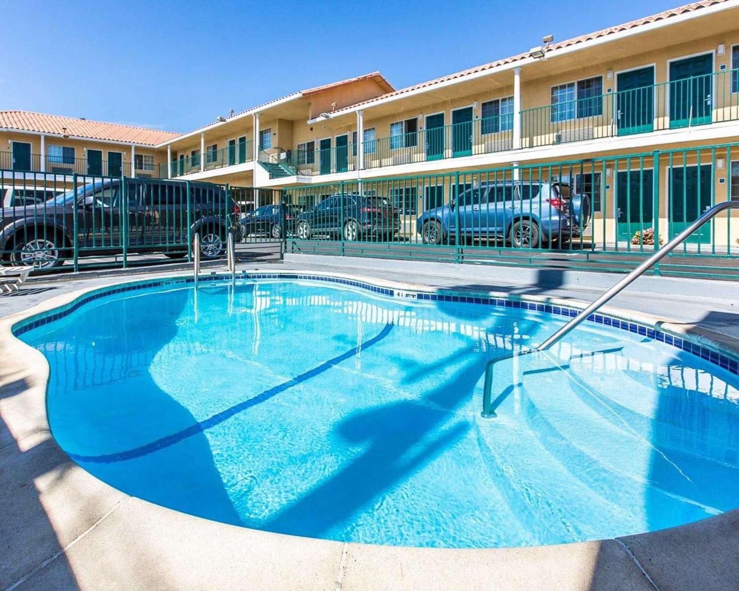 Comfort Inn Beach/Boardwalk Area 5/14