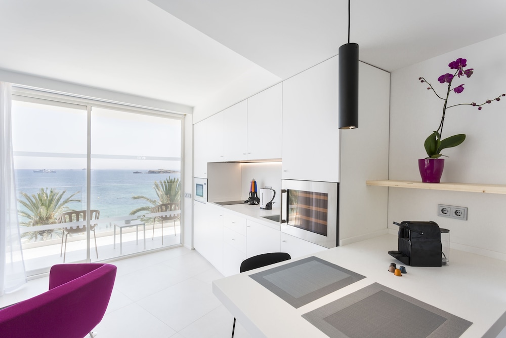 One Ibiza Suites 22/71