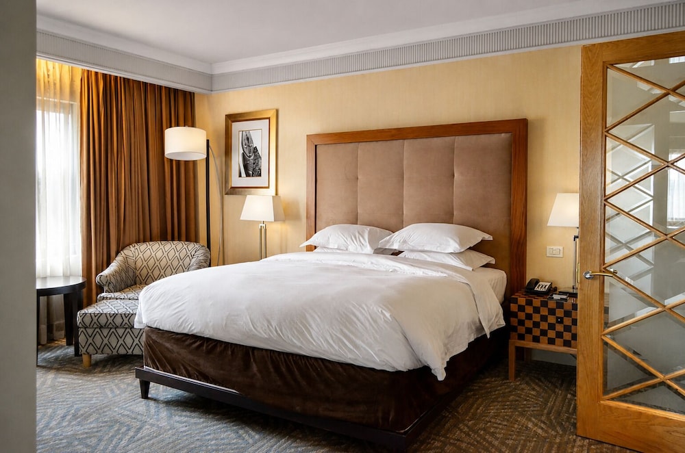 Royal Majestic Hotel 12/33