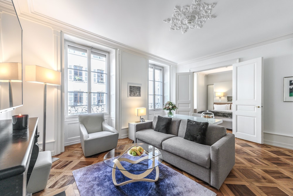 Swiss Luxury Apartments 27/47