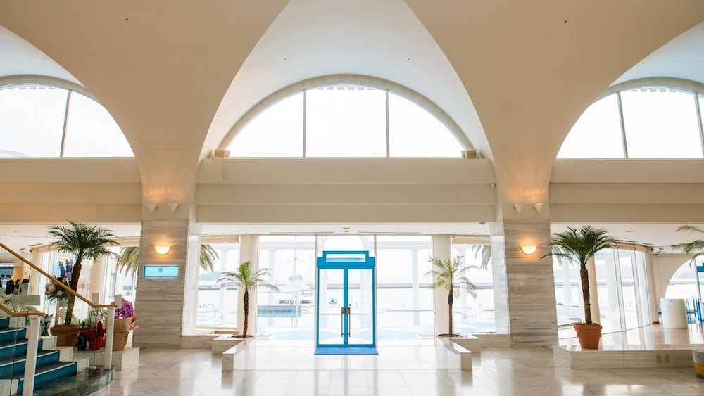 HOTEL LIMANI 35/64