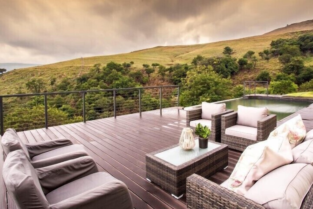 Mount High Luxury Country House 34/37