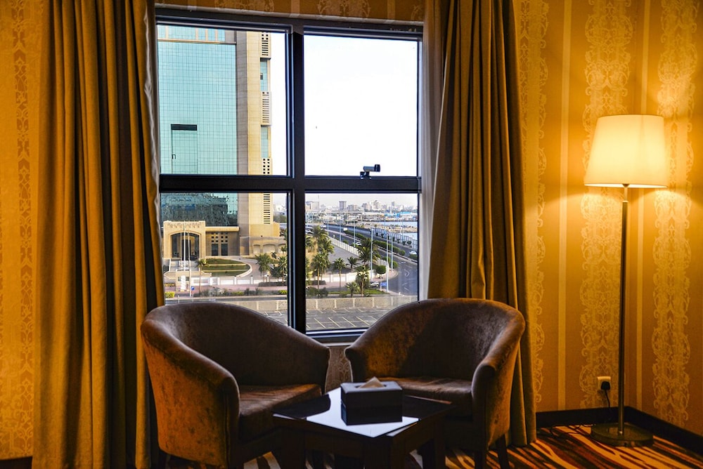 فندق كراون تاون(Crown Town Hotel) 32/46