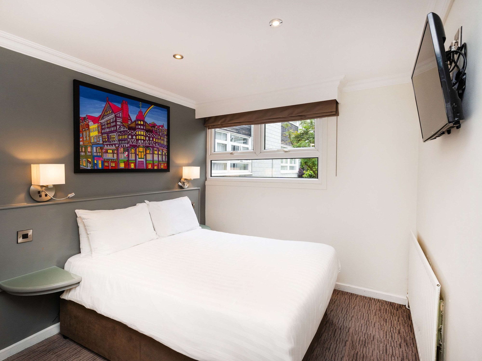 COMPACT, DOUBLE BED