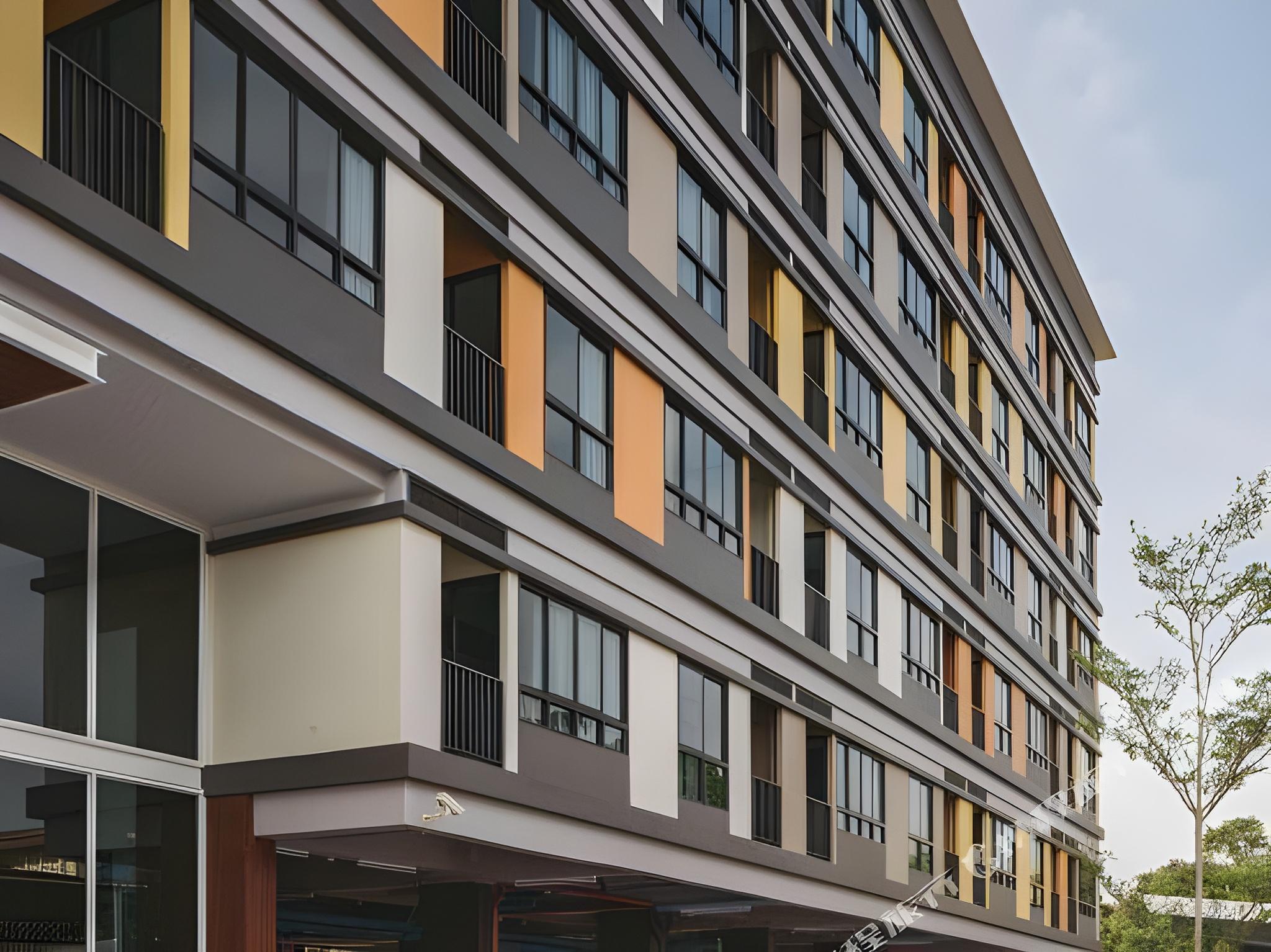 Mt Park Residence 25/26