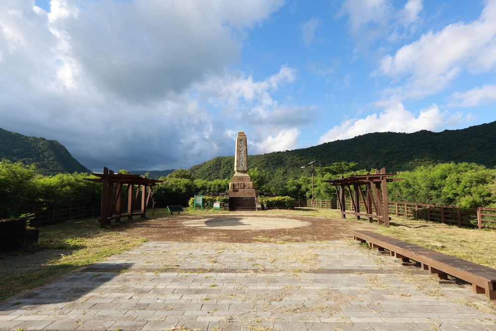 The Mudan Hot Springs Resorts and Villa 41/45
