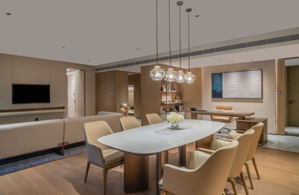 Hilton Shenzhen World Exhibition Convention Center 62/80
