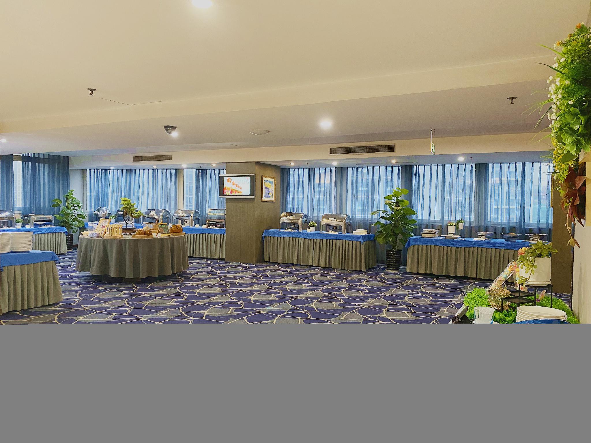 Rezen Kingtown Hotel (Chongqing Xinpaifang) 23/26