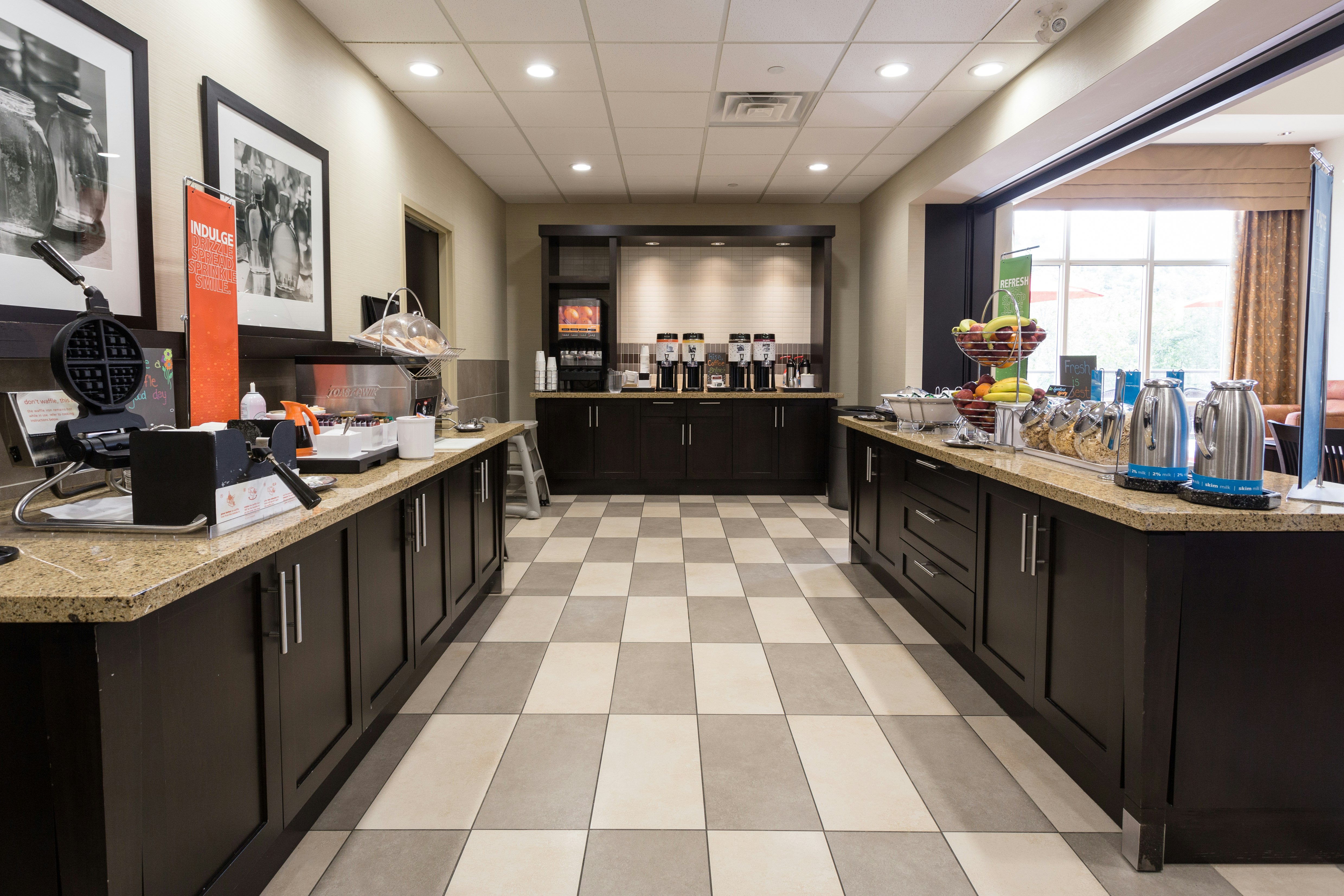 Hampton Inn By Hilton Elliot Lake Ontario Canada 7/39