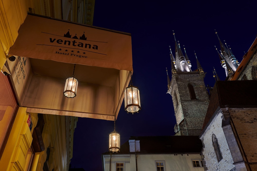 Ventana Hotel Prague 6/71