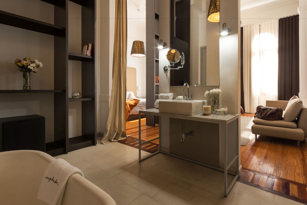 Esplendor by Wyndham Montevideo Cervantes 7/69
