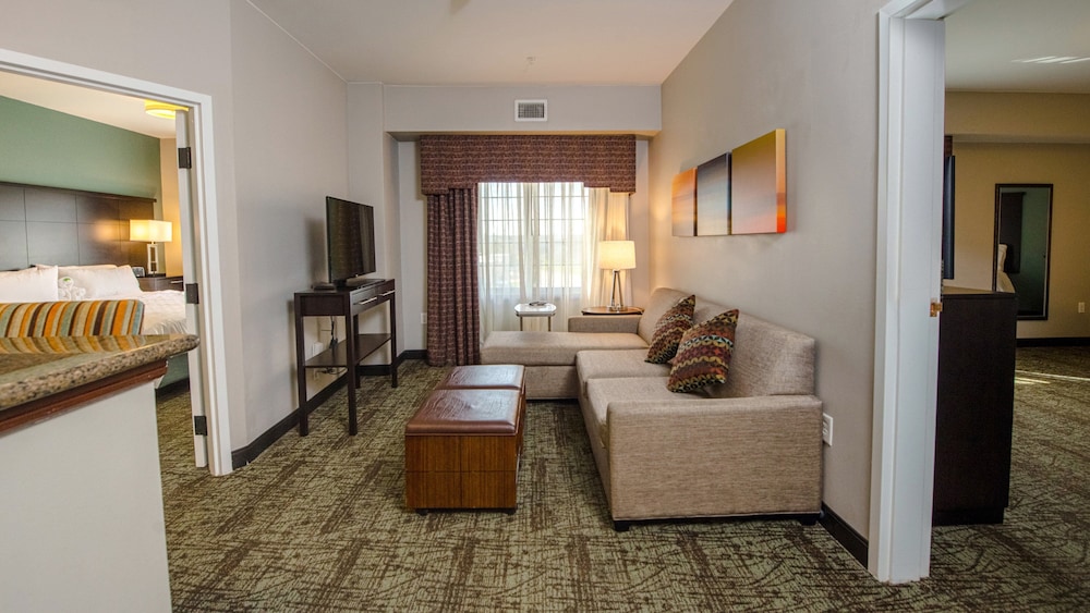 Staybridge Suites Houston-Nasa/Clear Lake 46/80
