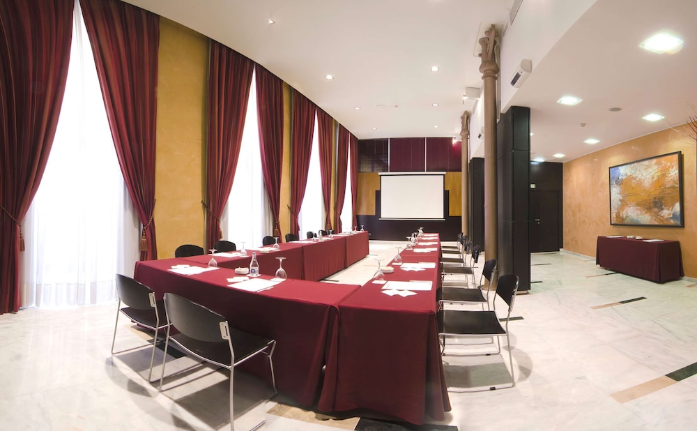 Catalonia El Pilar Hotel 45/50