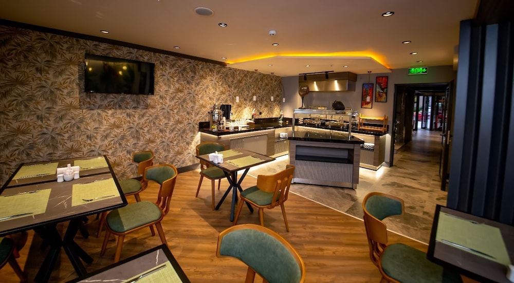 City Asya Hotel 28/38
