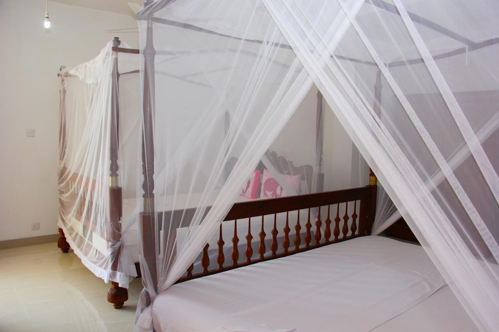 Paradise Beach Resort photo2