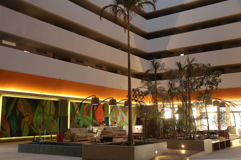 Hot Beach Resort 10/71