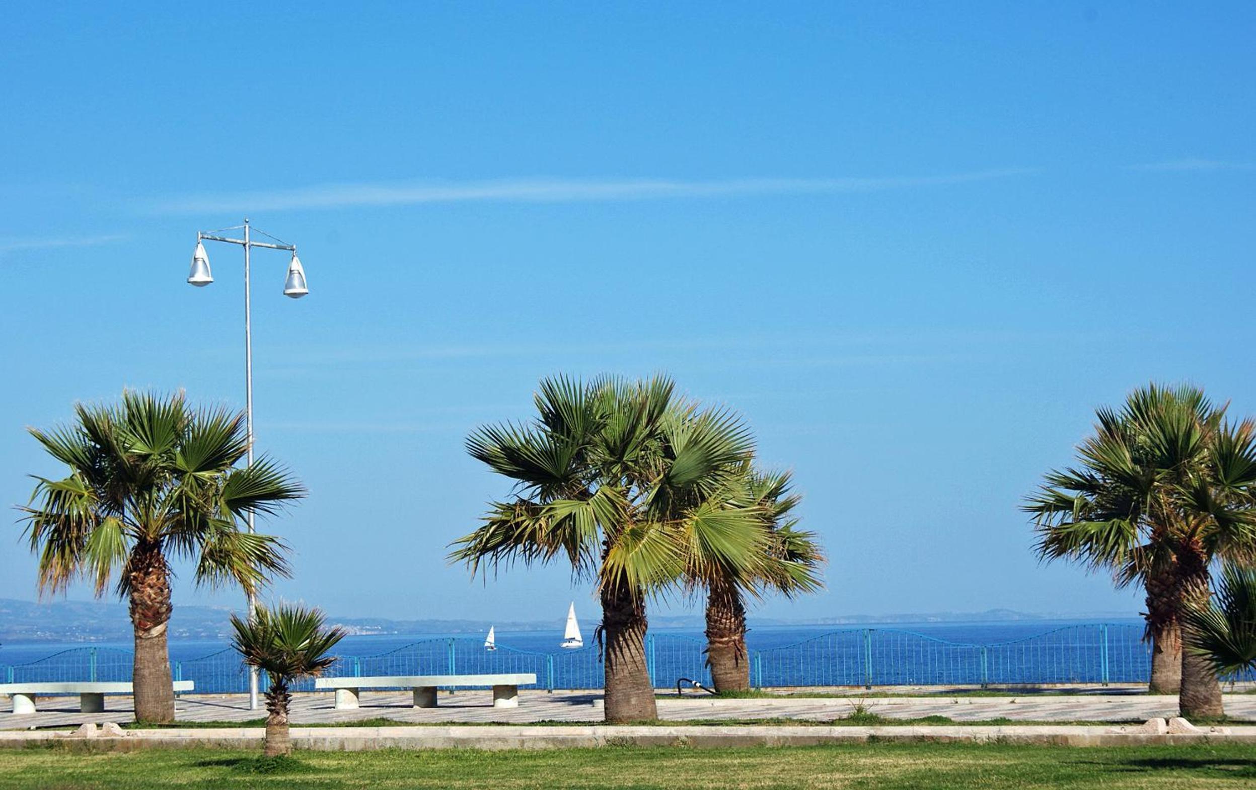 HOTEL NETTUNO SOVERATO 53/59