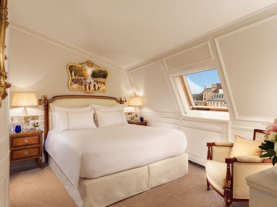 Parisian, Suite