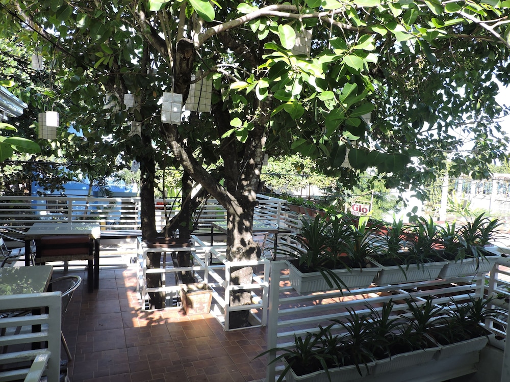 Orange Mangrove Pension House by SMS Hospitality 56/60