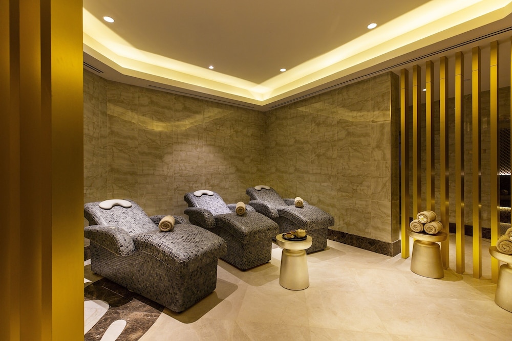 Ezdan Palace Hotel 25/59