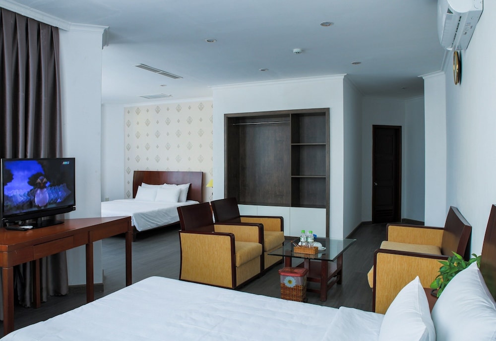Vung Tau P T Hotel 30/44