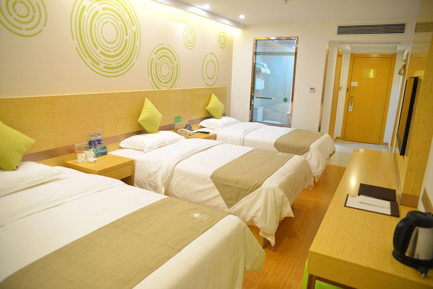 GUEST ROOM, TRIPLE