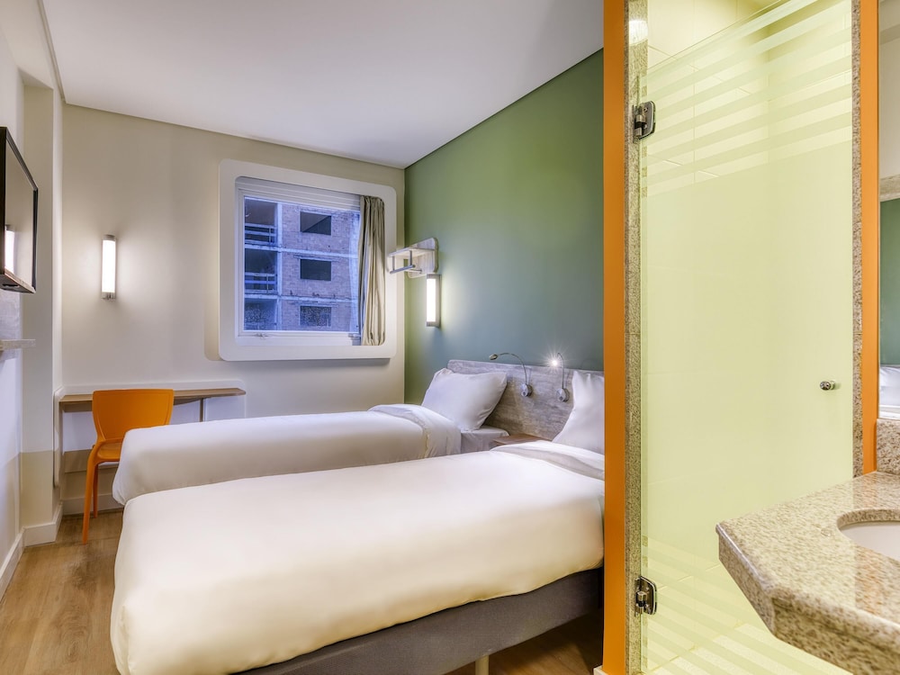STANDARD, TWIN BEDS