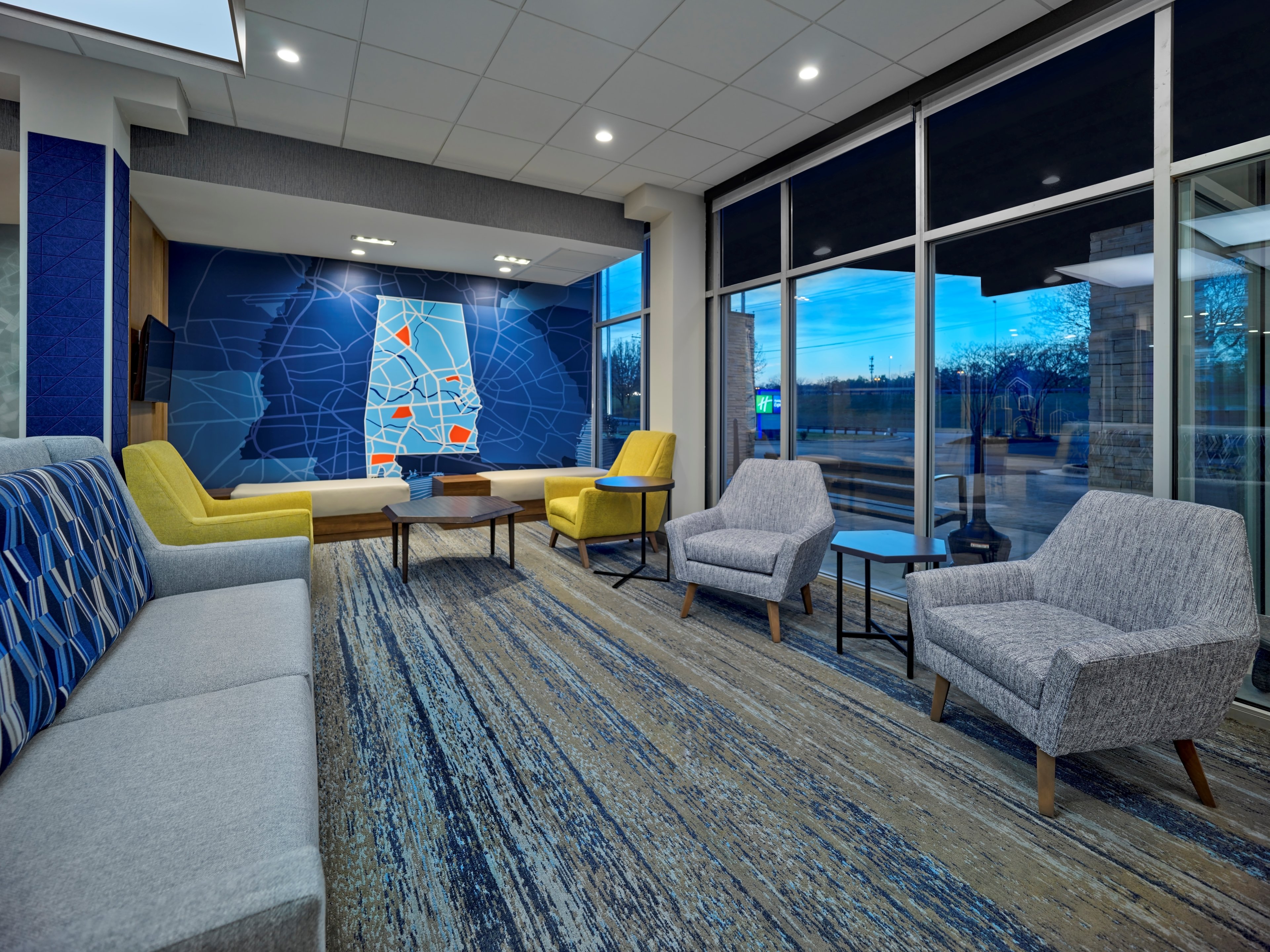 Holiday Inn Express Huntsville Space Center 20/33