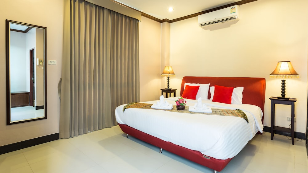 STANDARD, KING BED, SEA VIEW, BALCONY