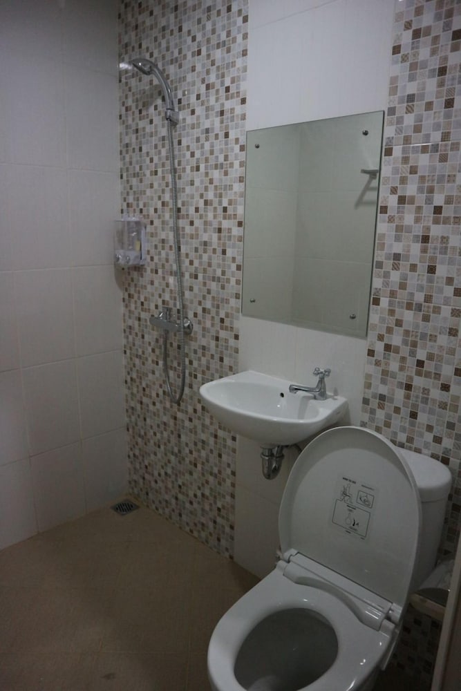 Ethan Hotel Cilincing Plaza 15/15