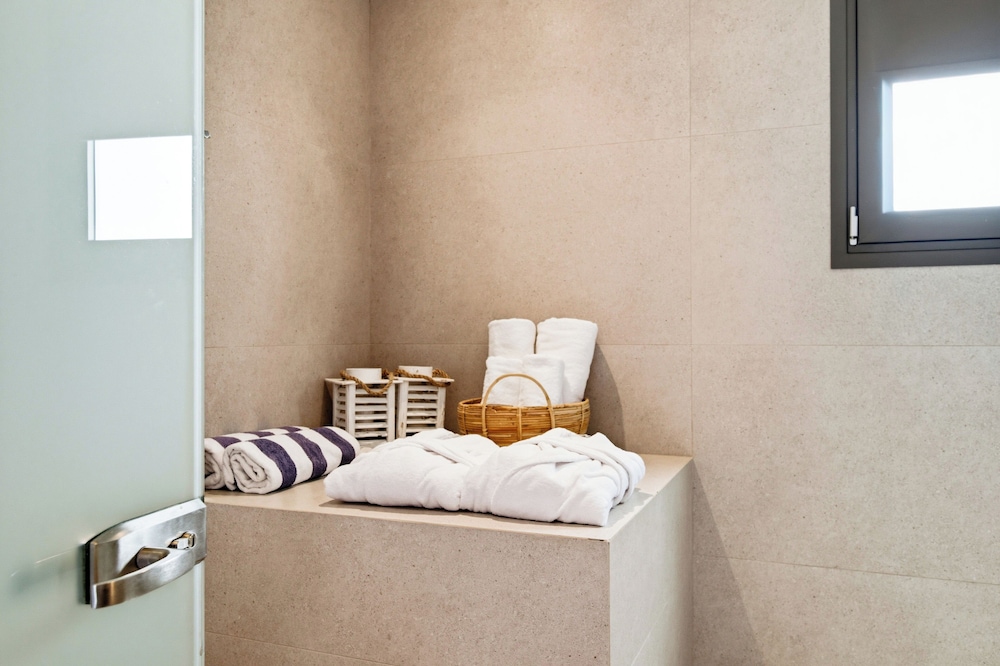Dom Boutique Hotel 40/64
